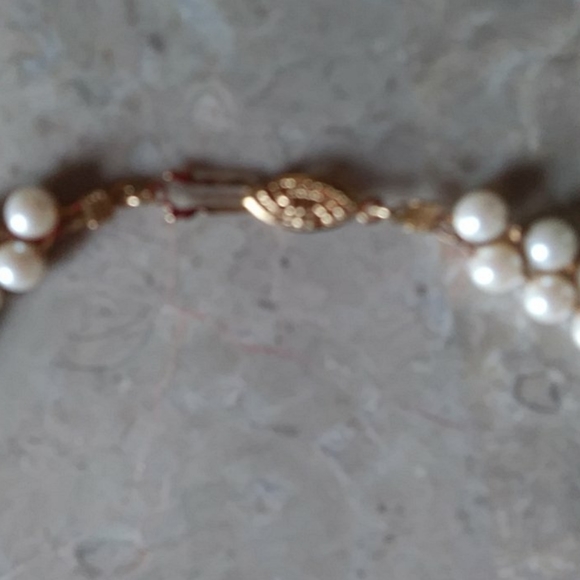 Simulated pearl necklace - Picture 3 of 5